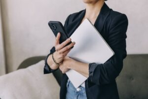 Best Digital Products to Sell as a Beginner in 2026